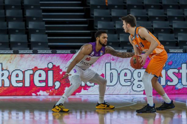 防守韧性 防守韧性