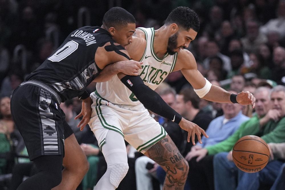 是阿联酋 是阿联酋