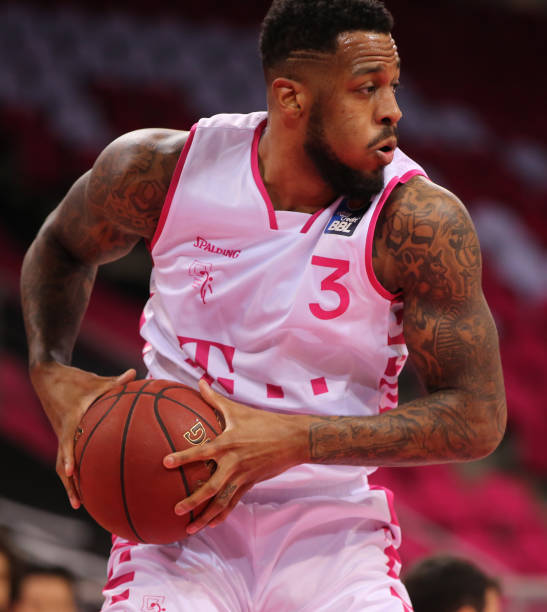 墨重彩的一 墨重彩的一